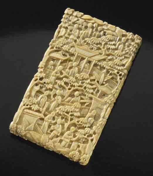 Appraisal: Chinese Qing carved ivory card case International buyers should note