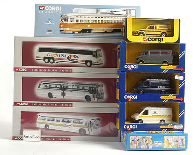 Appraisal: Corgi group sets and Buses - sets include Comic Classics