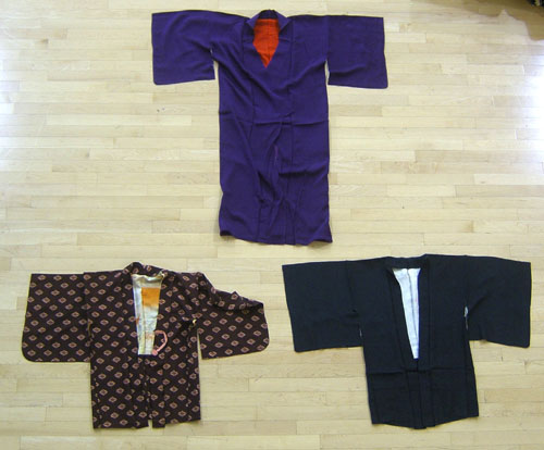 Appraisal: Large group of Japanese kimonos