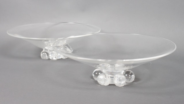 Appraisal: Pair of Steuben crystal low bowls designed by John Dreves