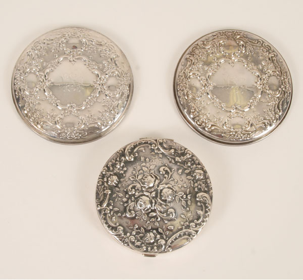 Appraisal: Three sterling silver floral repousse compacts including one Gorham and