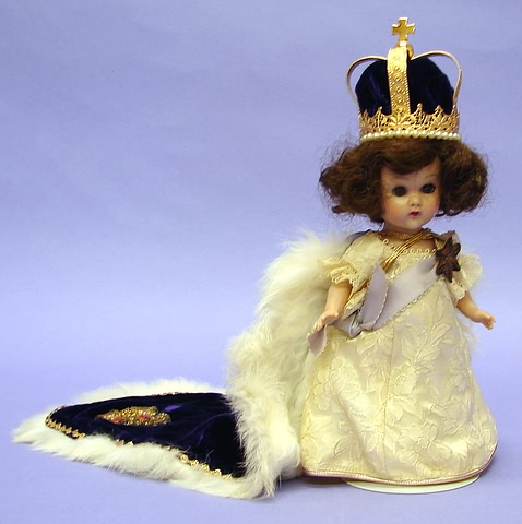 Appraisal: Ginny HP MLW Coronation Queen Doll is in unplayed with