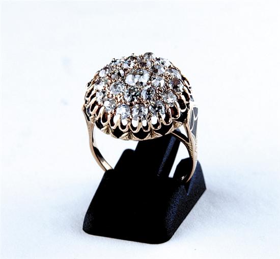 Appraisal: Diamond and enameled gold ring circa twenty-three Old European-cut diamonds