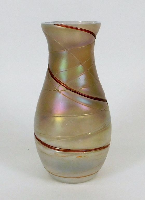 Appraisal: Rindskopf Red Veined Iridescent Art Glass Vase Czechoslovakia th Century