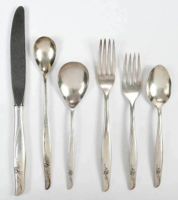 Appraisal: Gorham Sea Rose Sterling Flatware Pieces American th century including