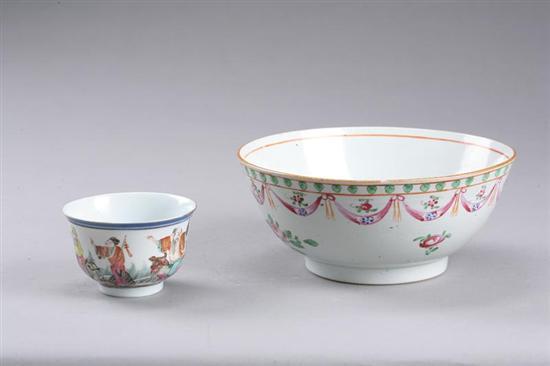 Appraisal: TWO EXPORT BOWLS China th century porcelain Large bowl with