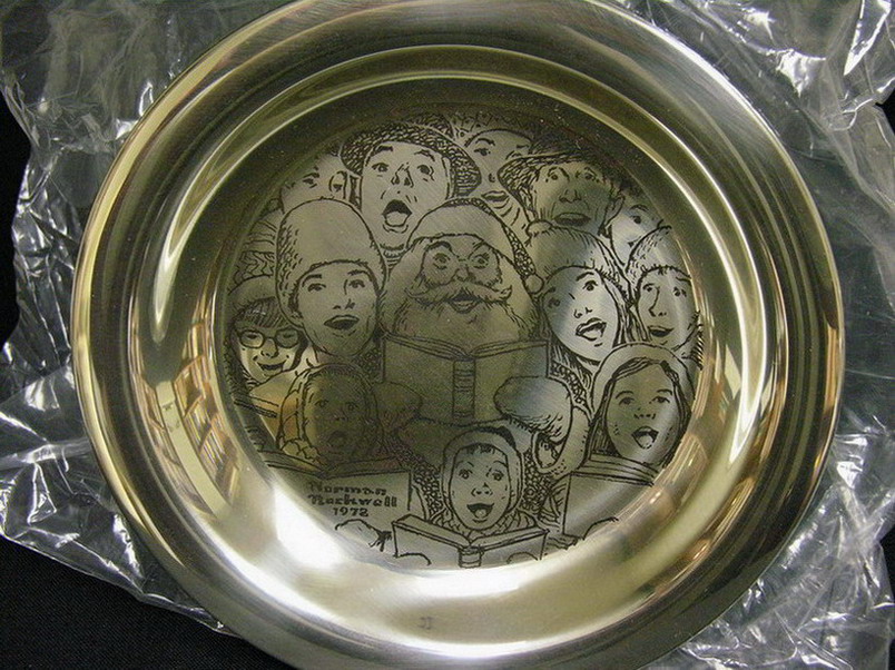 Appraisal: FRANKLIN MINT STERLING ROCKWELL CHRISTMAS PLATE Sterling postage scale weight