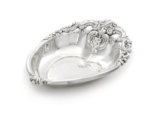 Appraisal: Sale Lot An American Silver Small Heart-Shaped Bowl Wallace Silversmiths