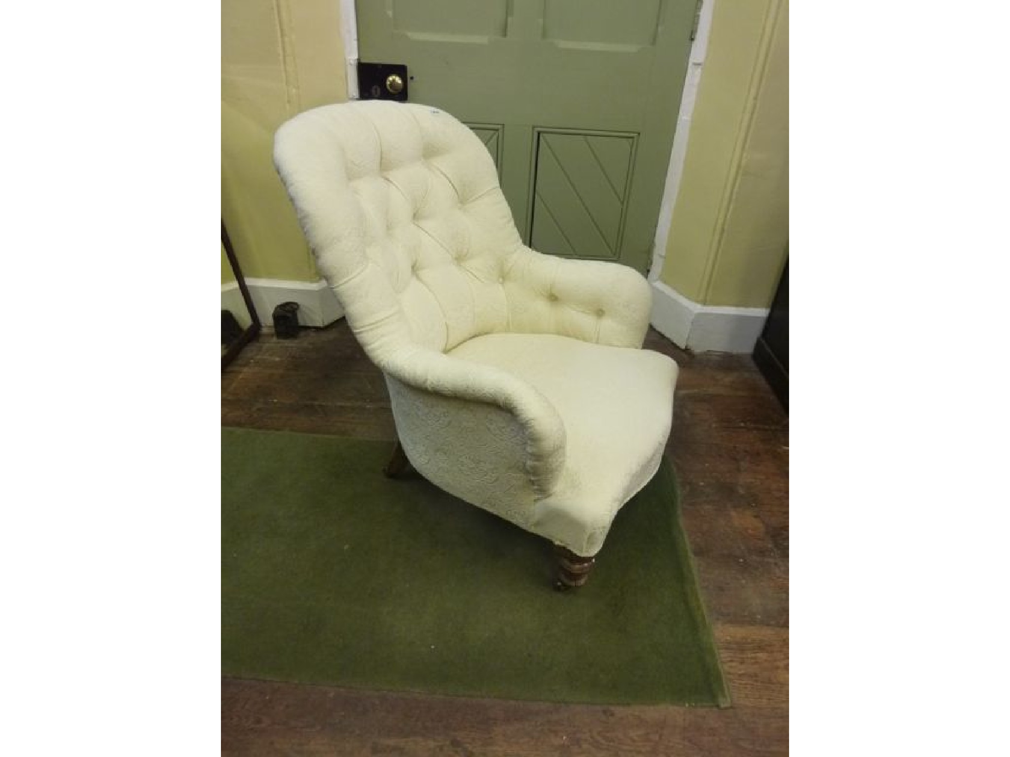 Appraisal: A Victorian drawing room chair with recently reupholstered finish in