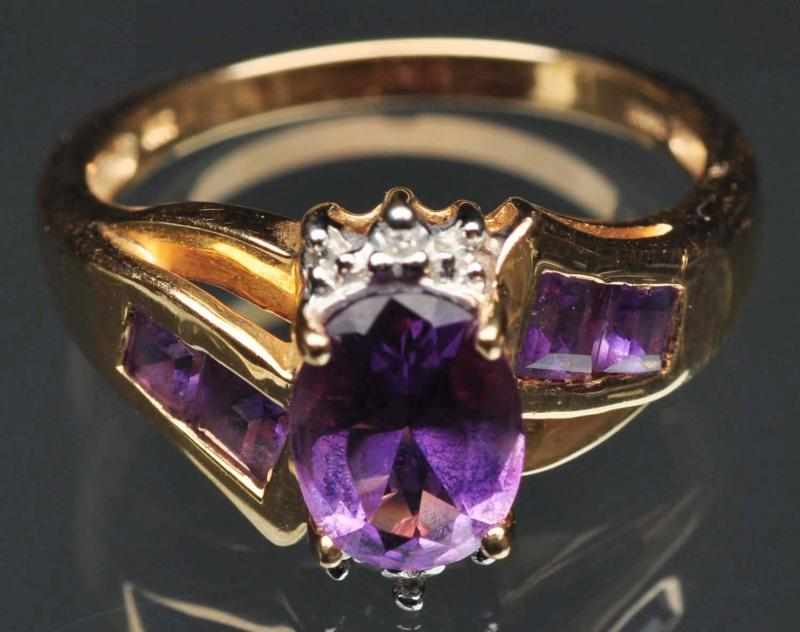 Appraisal: K Y Gold Amethyst Diamond Ring Large amethyst long with