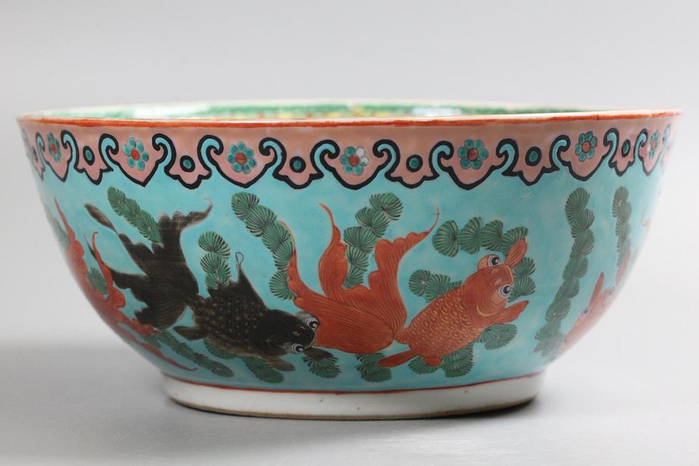 Appraisal: Chinese porcelain bowl possibly th c gold fish motif in