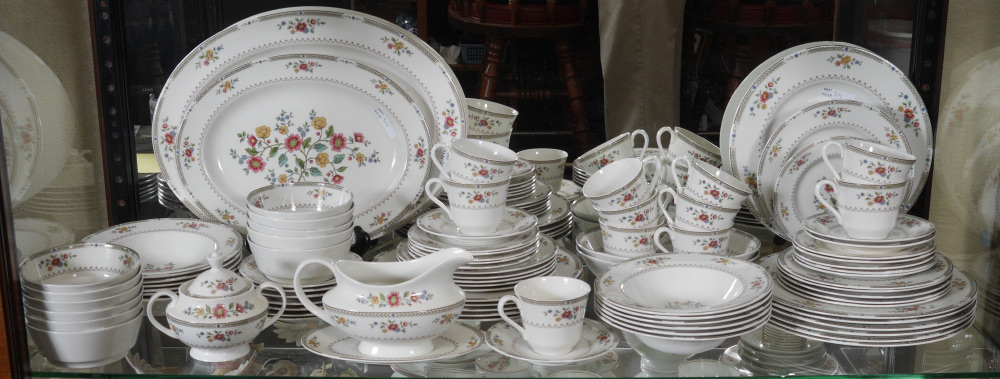 Appraisal: ROYAL DOULTON KINGSWOOD CHINA SERVICE FOR Approx pieces to include