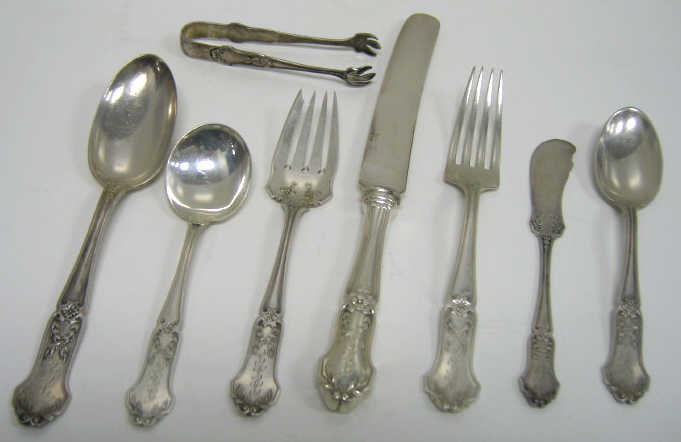 Appraisal: INTERNATIONAL SILVER CO MERIDEN CONNECTICUT Sterling silver flatware service La