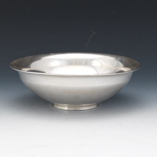 Appraisal: TIFFANY CO STERLING SILVER BOWL x Round sterling bowl marked