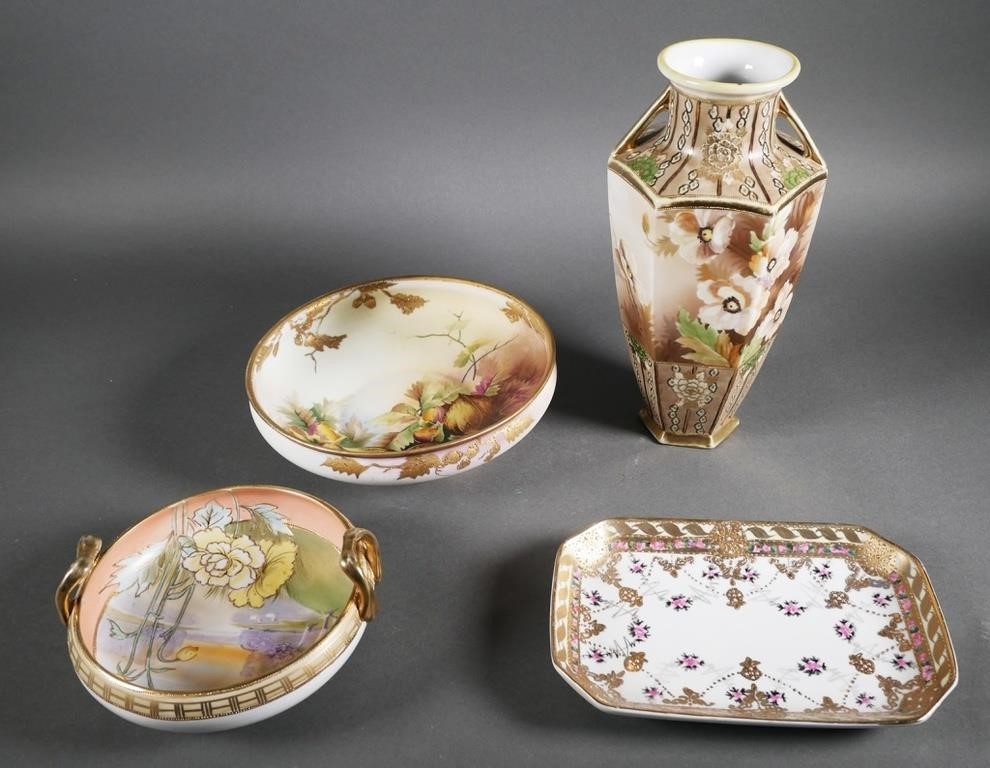 Appraisal: Four pieces of early th c Japanese Nippon porcelain All