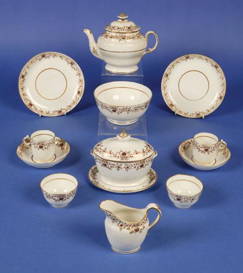 Appraisal: A DERBY TEA SERVICE pattern no Comprising an oval teapot