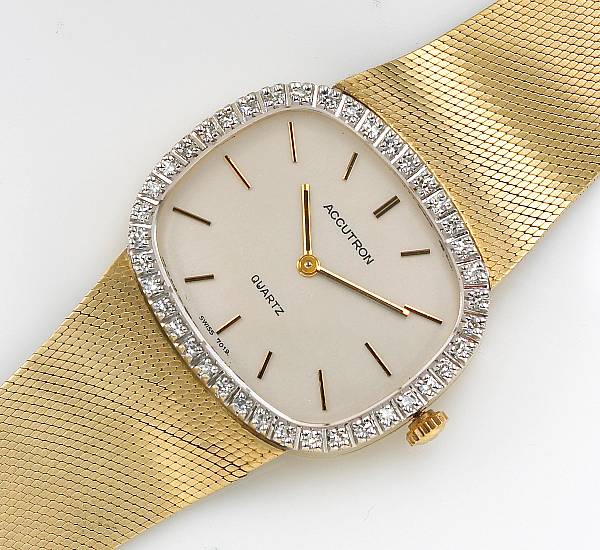 Appraisal: A diamond and k gold ladies wristwatch Bulova Accutron quartz