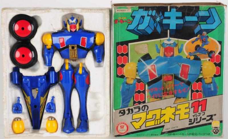 Appraisal: Magnemo Gakeen Takara Magne Robo Gakeen is the namesake robot