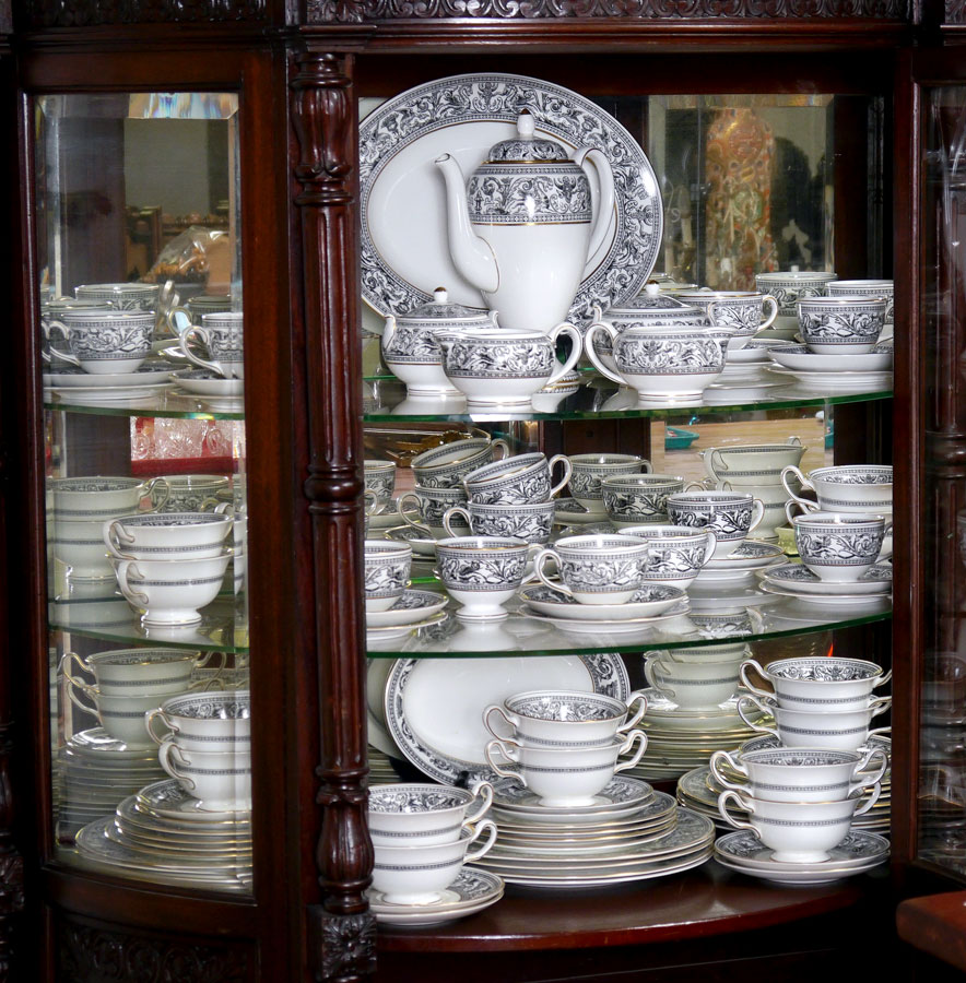 Appraisal: WEDGWOOD BLACK ON WHITE FLORENTINE FINE CHINA Approx pieces to