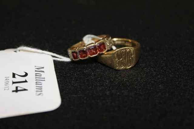 Appraisal: AN CT GOLD SIGNET RING grams together with a further