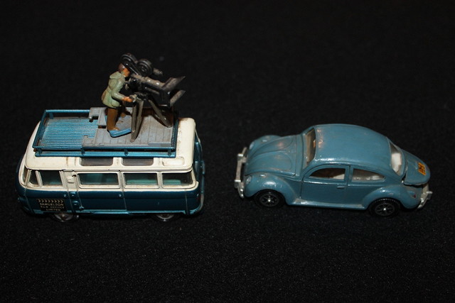 Appraisal: A CORGI TOY COMMER BUS Commer Series with camera man