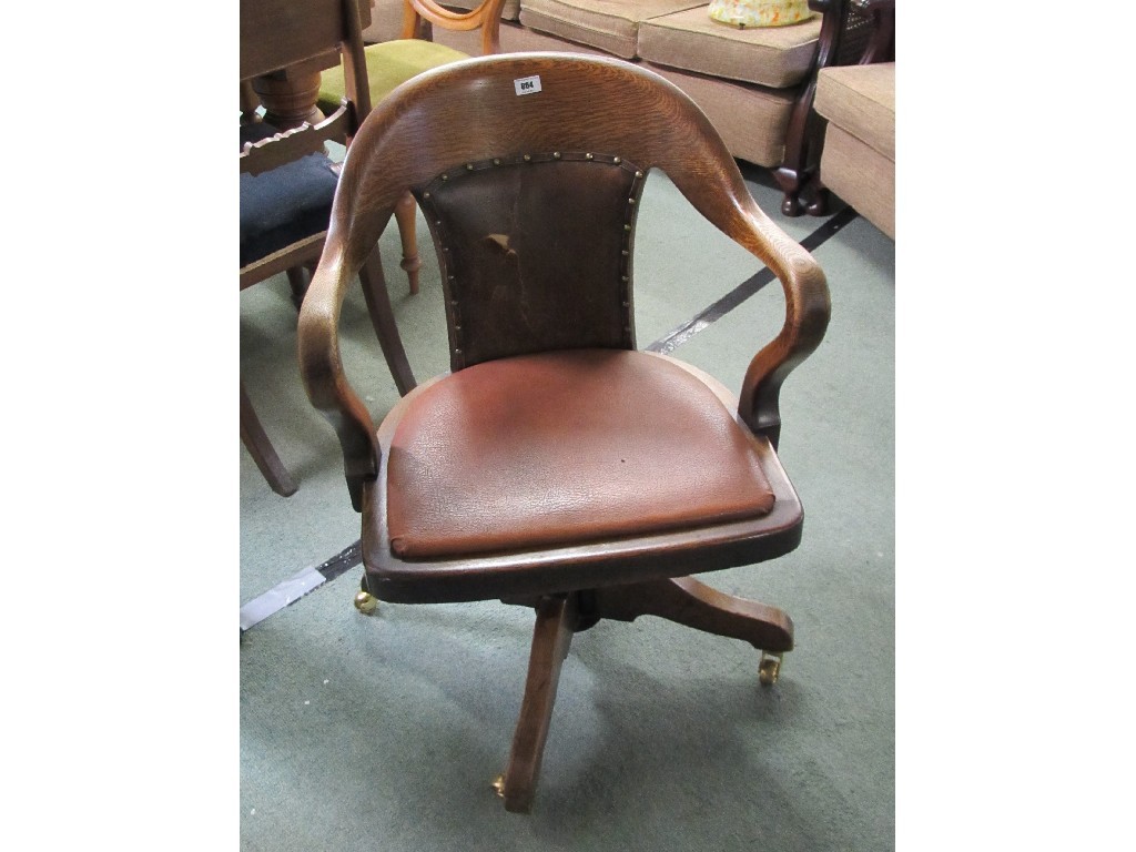 Appraisal: Victorian oak swivel desk chair