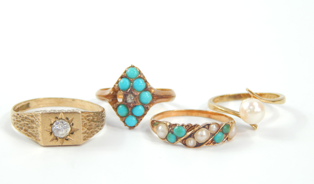 Appraisal: An ct gold turquoise and diamond marquis shaped ring yellow