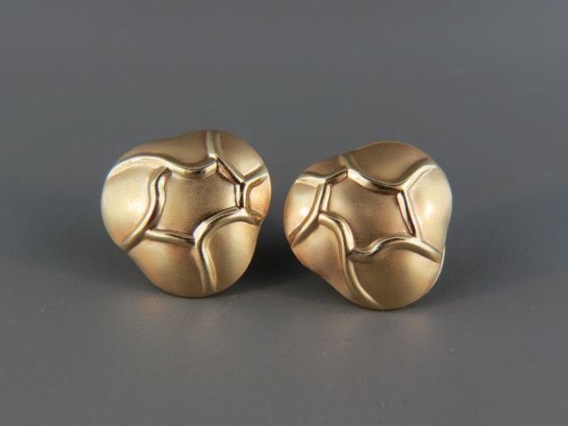 Appraisal: k Gold Earrings satin vine decor yellow gold omega clip