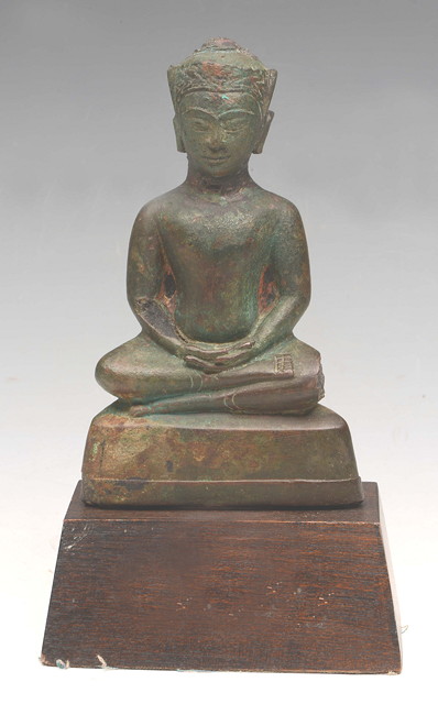 Appraisal: A SEATED BURMESE AYUTTHAYA BRONZE MEDITATING BUDDHA th th Century