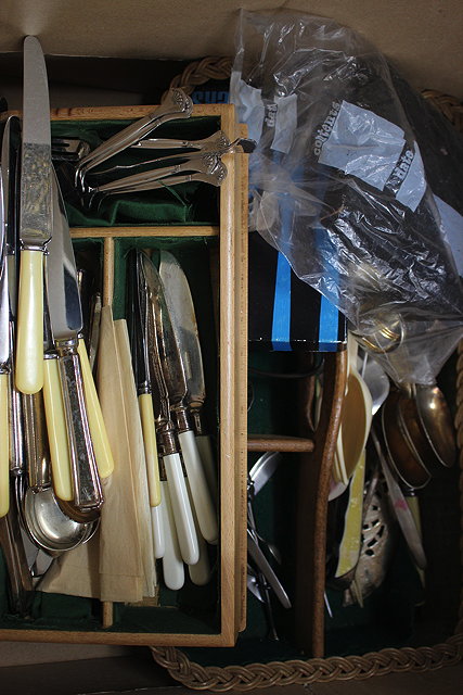 Appraisal: A QUANTITY OF SILVER PLATED CUTLERY