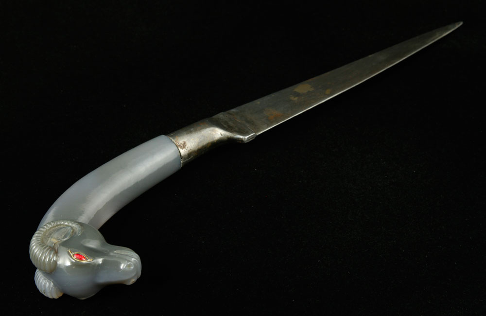 Appraisal: - Mughal Dagger Mughal dagger with hilt carved in the