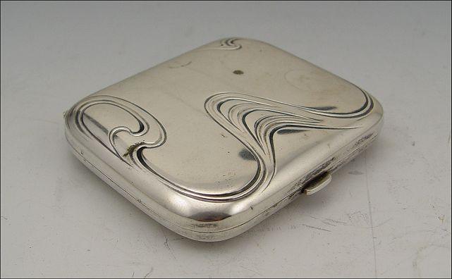 Appraisal: ART NOUVEAU CONTINENTAL SILVER CIGARETTE CASE Lutz Weiss German silver