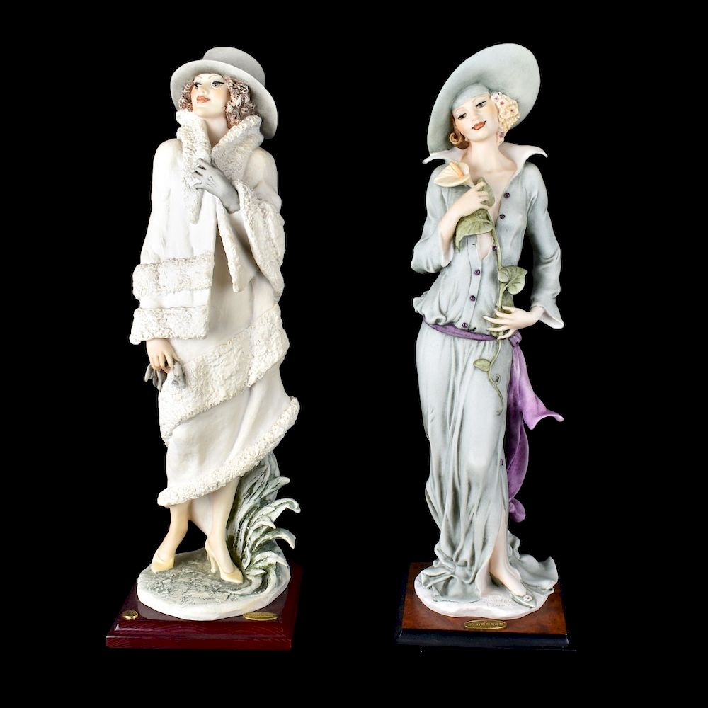 Appraisal: Two Giuseppe Armani Limited Edition Figurines Two Giuseppe Armani Limited