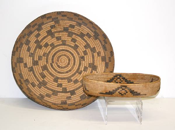 Appraisal: Two Western baskets A Pima tray and a Mission oval