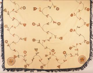 Appraisal: PA th Cent Floral Cruel work Wool Blanket Pennsylvania th