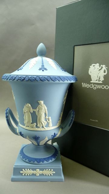 Appraisal: A Wedgwood Jasperware Warwick vase with cover in original box