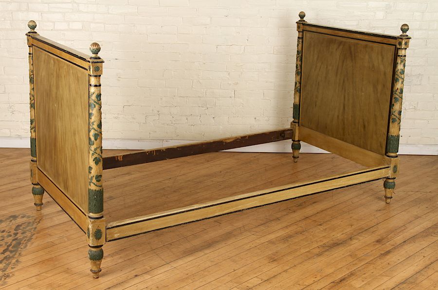 Appraisal: PAINTED FRENCH LOUIS XVI STYLE DAY BED A painted French