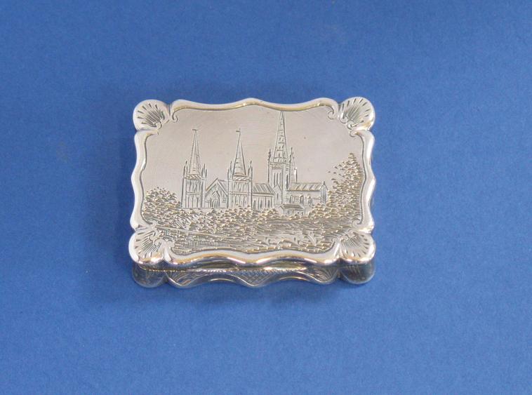 Appraisal: A VICTORIAN ENGRAVED CASTLE TOP VINAIGRETTE of shaped rectangular form