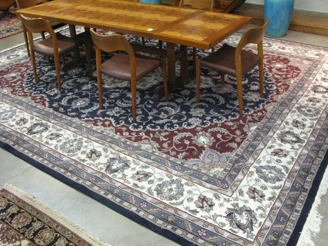 Appraisal: HAND KNOTTED ORIENTAL GRAND ROOM CARPET Indo-Kashan floral and central