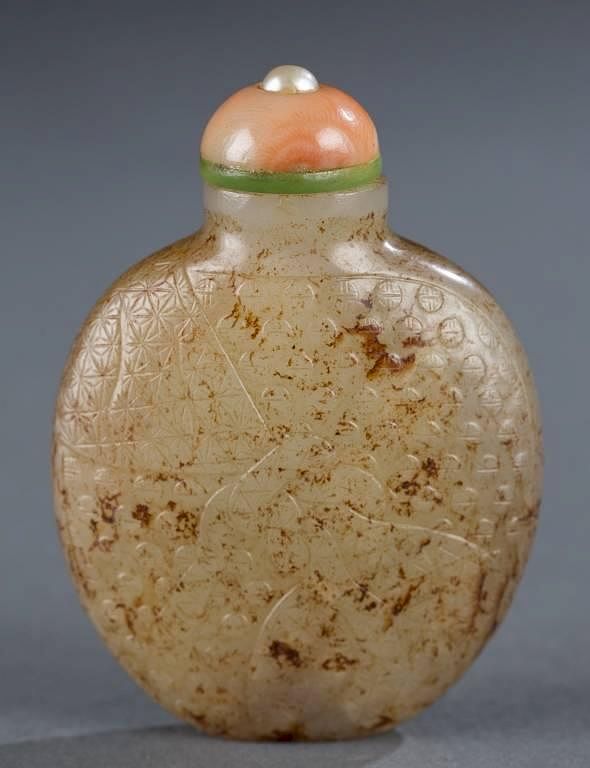 Appraisal: Celadon jade Chinese snuff bottle A Chinese celadon jade snuff