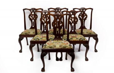 Appraisal: A set of six Chippendale style mahogany splat back dining