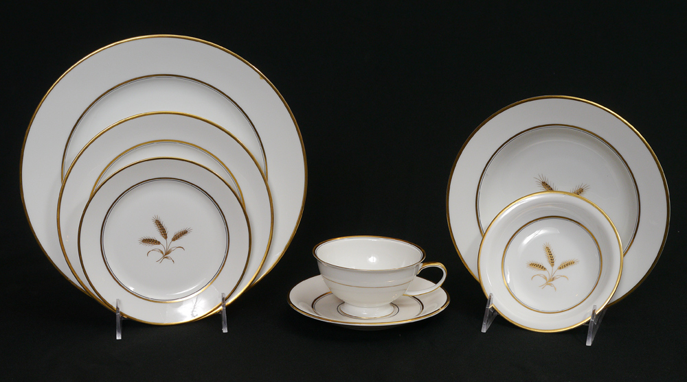 Appraisal: ROSENTHAL ''BOUNTIFUL'' DINNER SERVICE GLASSES Approx pieces in the Bountiful