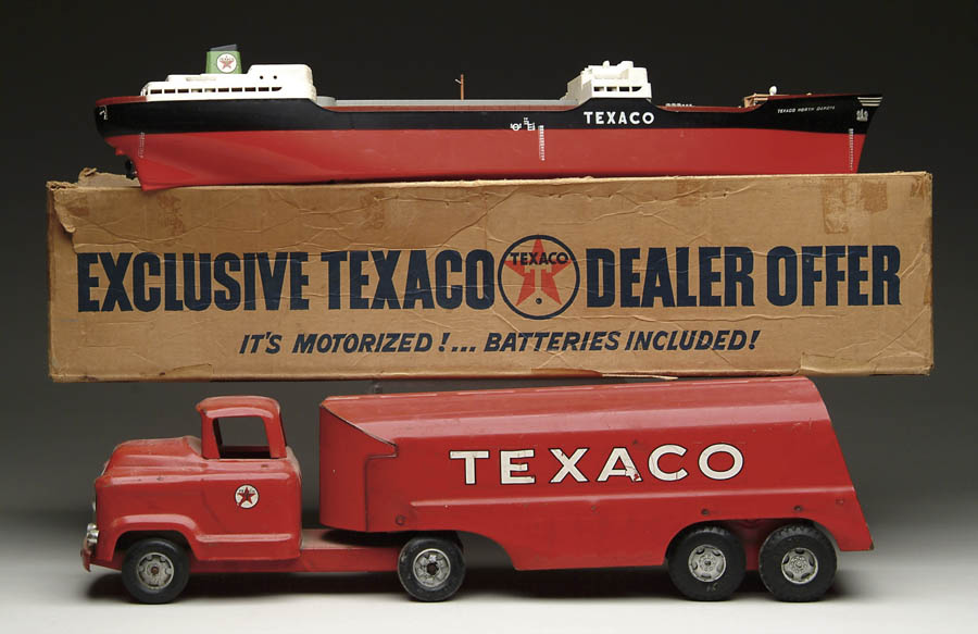 Appraisal: LOT OF TEXACO TOYS Lot includes Red Buddy L pressed