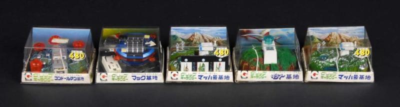 Appraisal: Lot of Grip Base Toys Description Japanese Made by Eidai