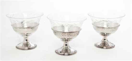 Appraisal: A Set of Twelve American Sterling Silver Sorbets Manchester Silver