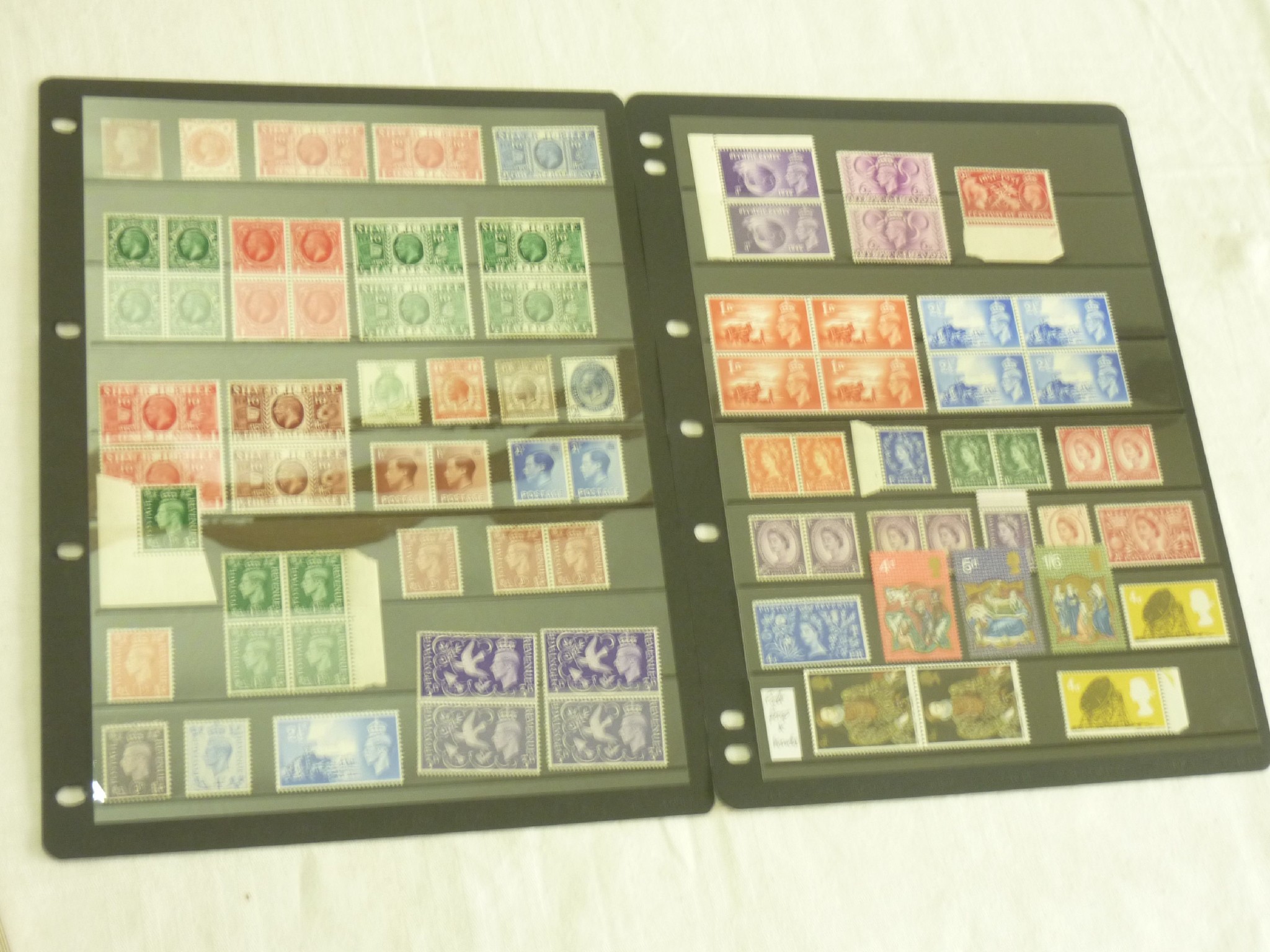 Appraisal: Mint GB and Commonwealth stamps on hagner sheets from early