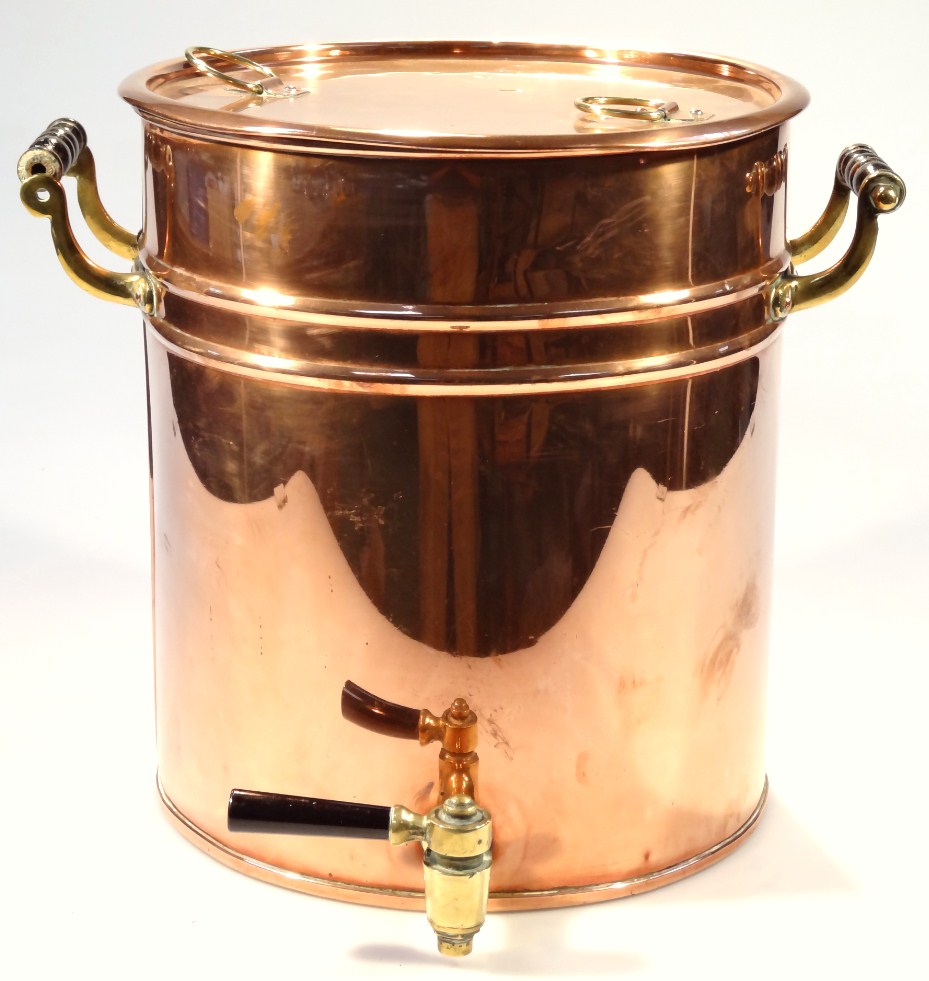 Appraisal: An early thC copper samovar tea urn the cylindrical body