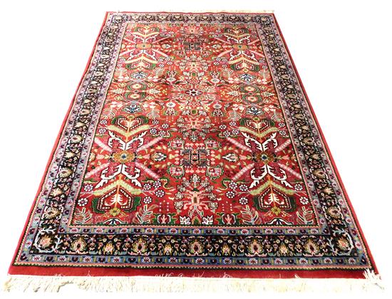 Appraisal: Modern Indo-Persian Herez carpet overall good condition ' w x