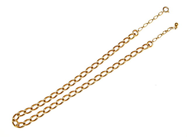 Appraisal: AN CT GOLD CURB LINK NECKLACE with a ct gold