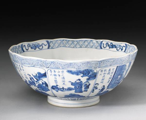 Appraisal: A blue and white porcelain foliate-rimmed bowl Kangxi Period Its